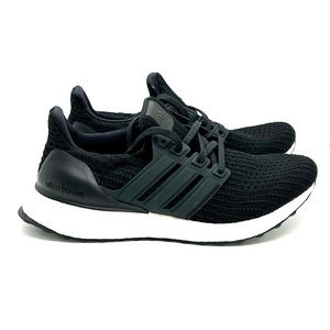 Woman’s Adidas Ultra Boost Black Size 6